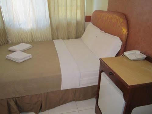Golden Stallion Suites Cagayan de Oro Ngoại thất bức ảnh