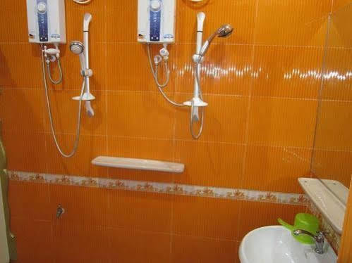Golden Stallion Suites Cagayan de Oro Ngoại thất bức ảnh