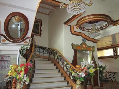 Golden Stallion Suites Cagayan de Oro Ngoại thất bức ảnh